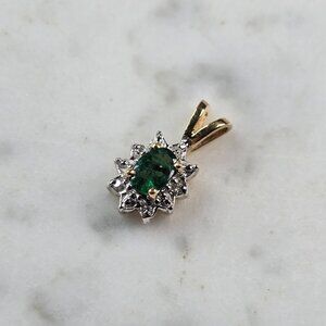 Womens Vintage Estate 10K Yellow Gold Diamond Emerald Pendant 1.3g E6580